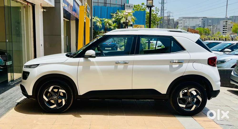 Hyundai Venue Sx Plus Turbo Dct, 2019, Petrol