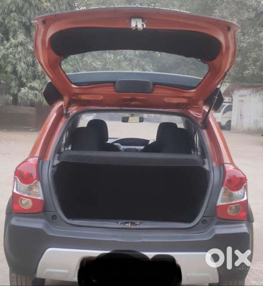 Toyota Etios Cross 2015 Diesel Well Maintained