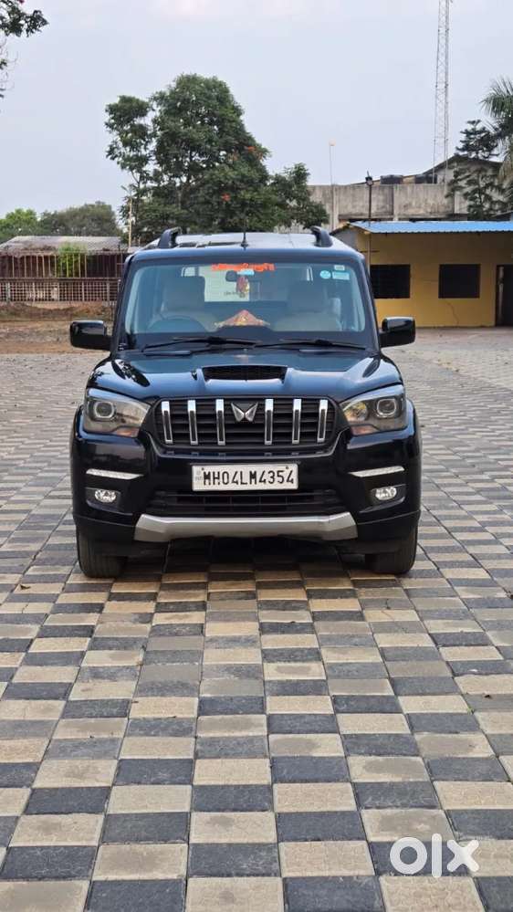 Mahindra Scorpio Classic, 2023, Diesel
