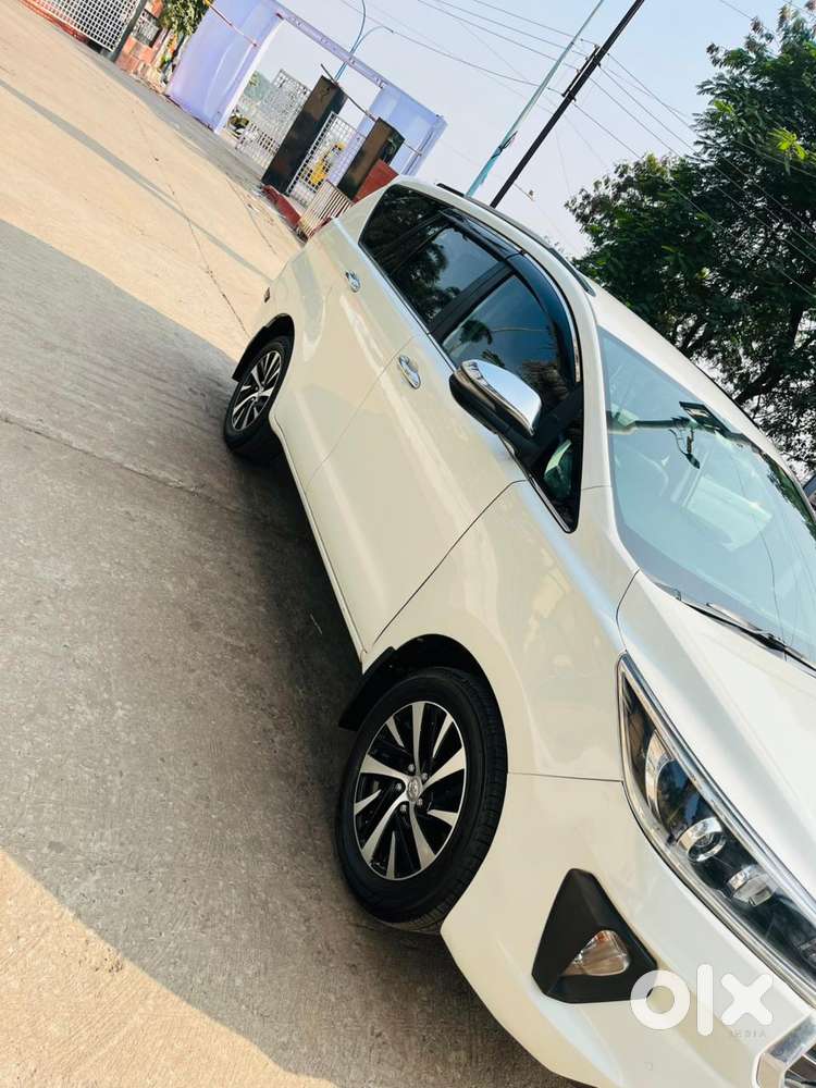 Toyota Innova Crysta 2.8 Z, 2022, Diesel