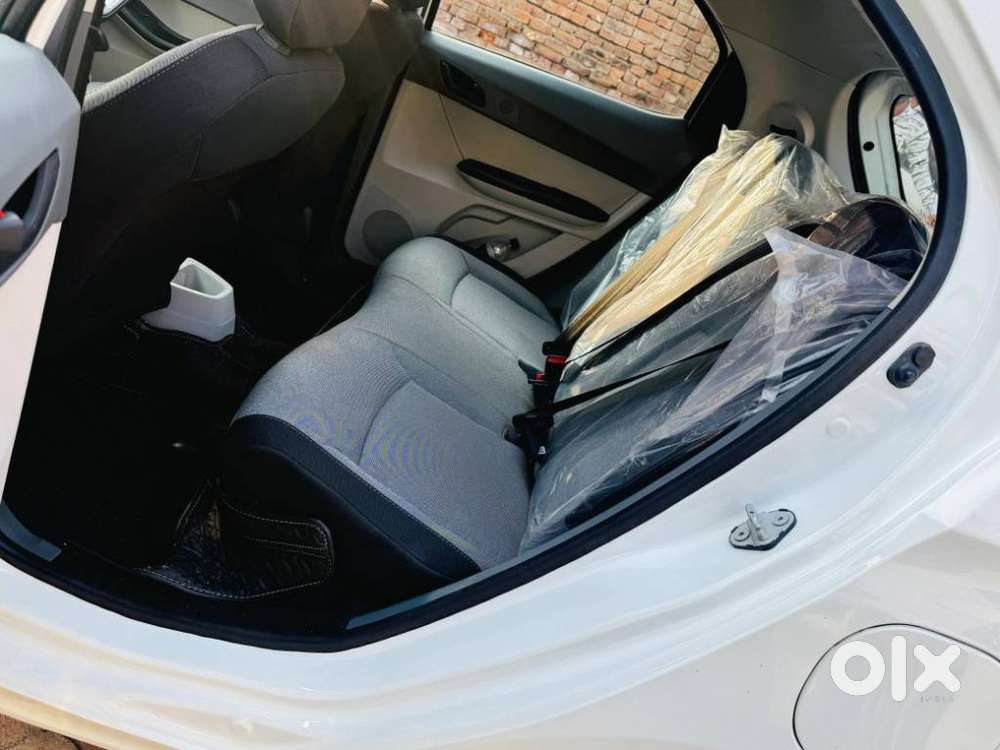 Tata Tiago 1.05 Revotorq Xt, 2025, Petrol