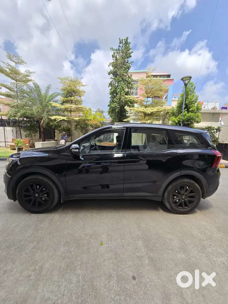 Mahindra Xuv700 Diesel 2028 Manual 29000 Km