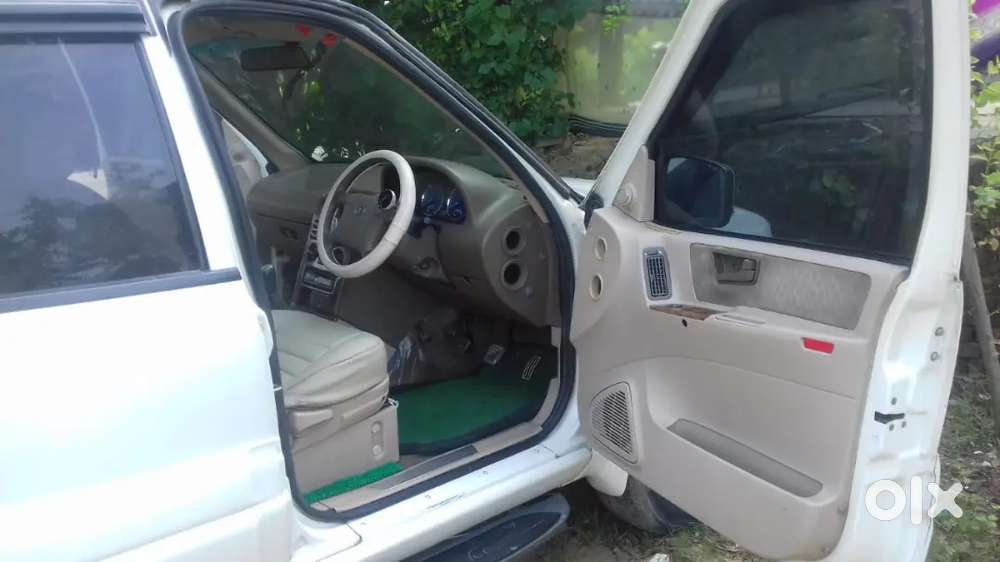 Tata Safari