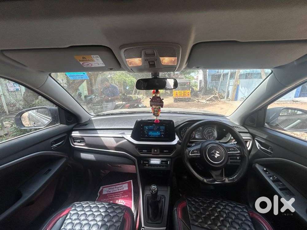 Maruti Suzuki Brezza 1.5 Zxi Smart Hybrid, 2023, Petrol