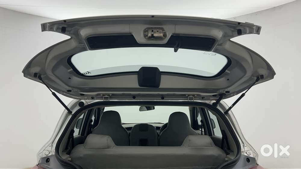 Mahindra Kuv 100 Mfalcon G80 K2, 2016, Petrol