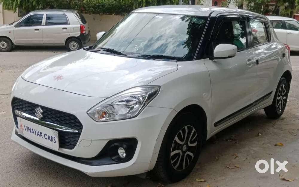 Maruti Suzuki Swift Vxi, 2022, Petrol