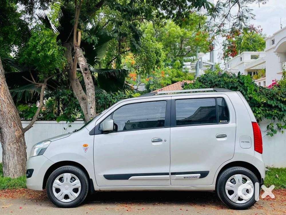 Maruti Suzuki Wagon R 1.0 Vxi Amt, 2016, Petrol