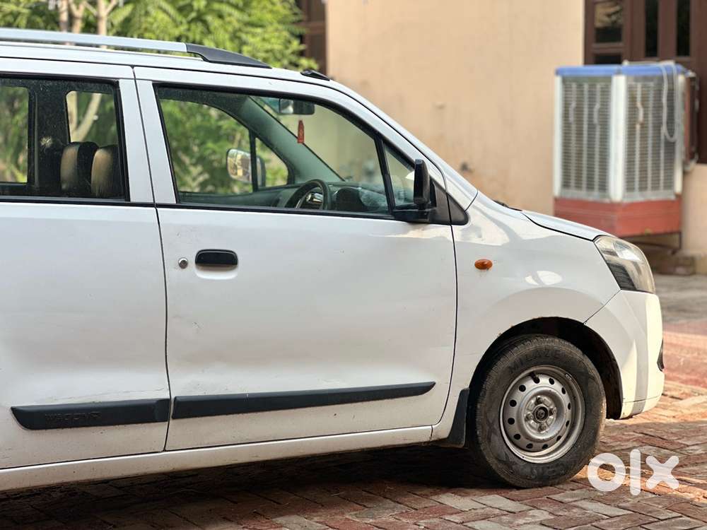 Wagon R 2011 Model Lxi Cng Variant