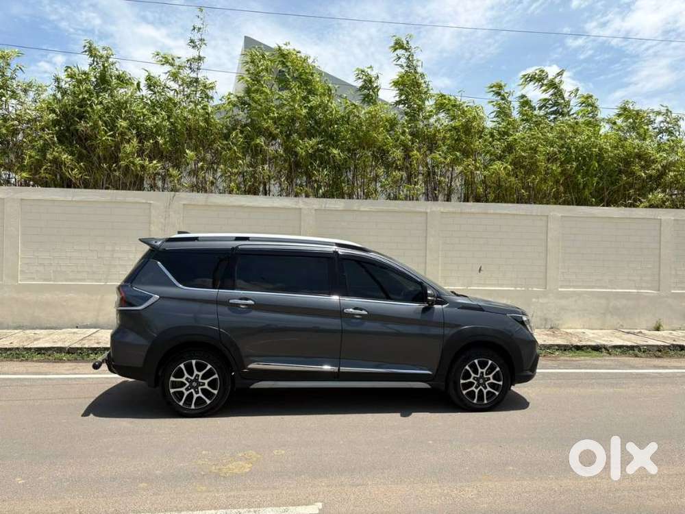 Maruti Suzuki XL6 1.5 Alpha MT, 2025, Petrol