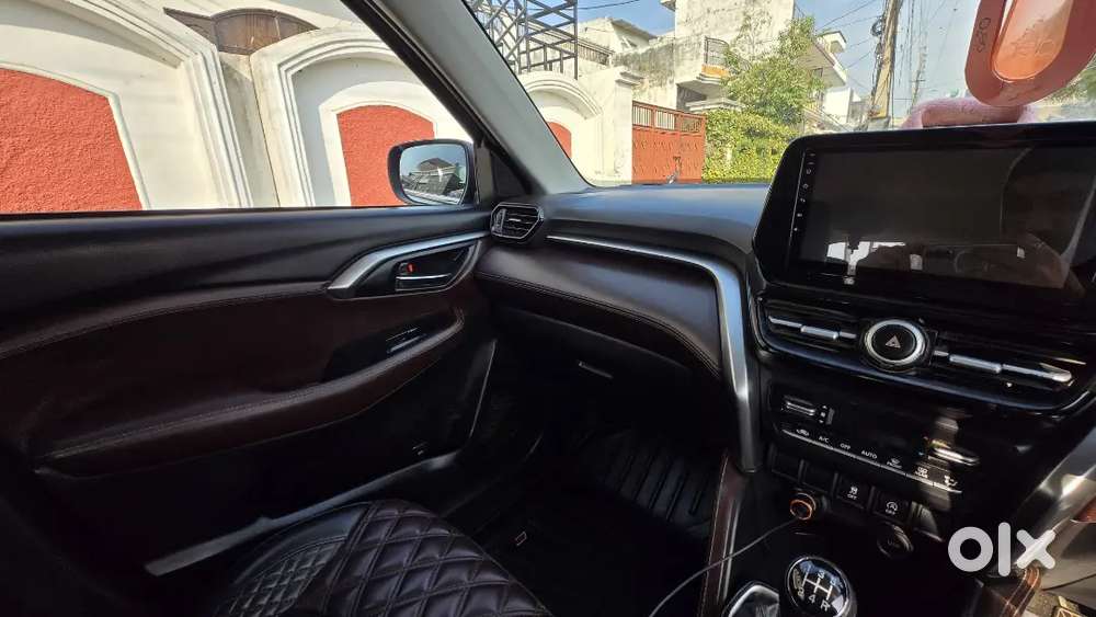 Maruti Suzuki Grand Vitara 2023 Petrol Good Condition