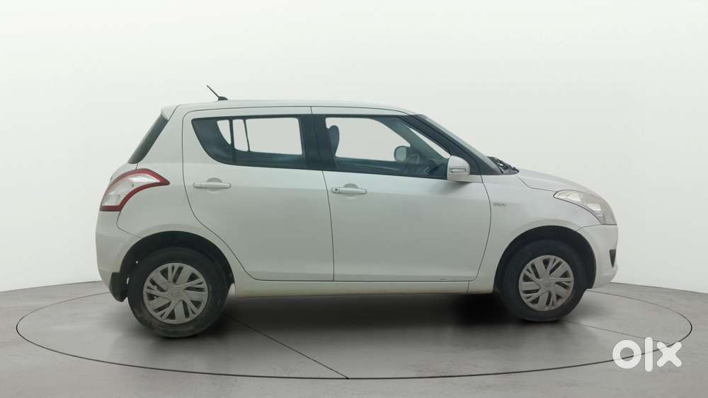 Maruti Suzuki Swift 2011-2014 Vxi, 2013, Petrol