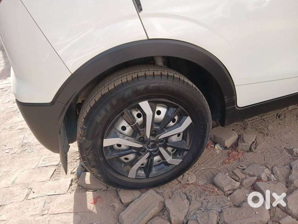 Mahindra Xuv300 W4, 2023, Diesel