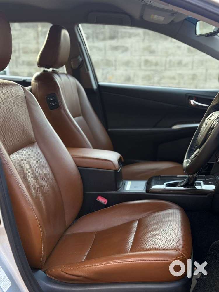 Toyota Camry Hybrid, 2018, Petrol