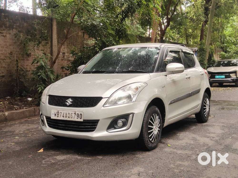 Maruti Suzuki Swift Vxi 1.2 Abs Bs-iv, 2017, Petrol
