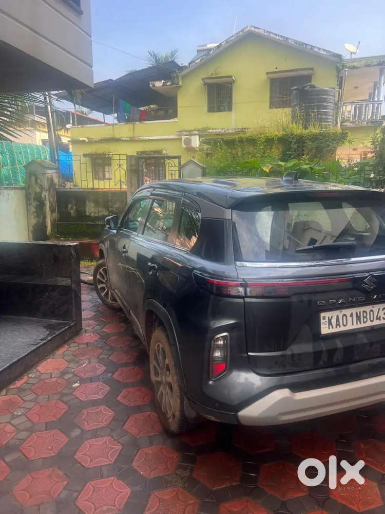 Maruti Suzuki Grand Vitara 2023 Petrol 2nd Owner