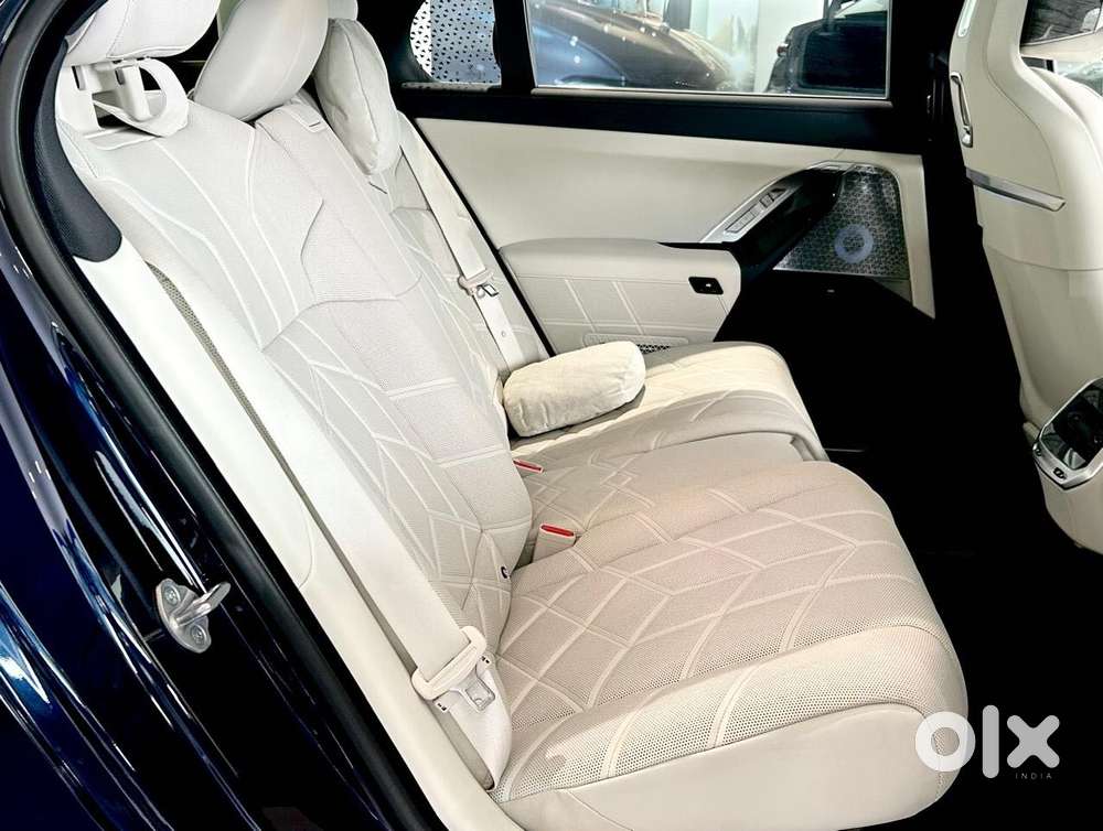 Bmw I7 M70 Xdrive, 2025, Electric