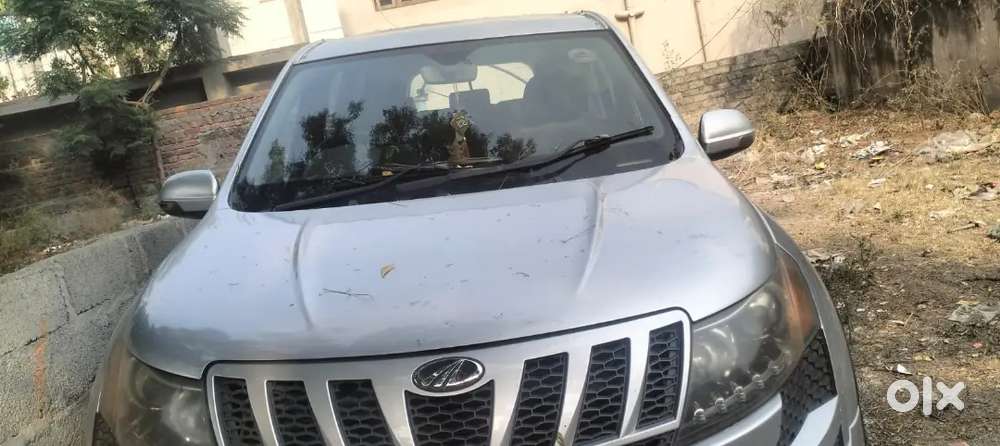 Mahindra Xuv500 2013 Diesel 98500 Km Driven