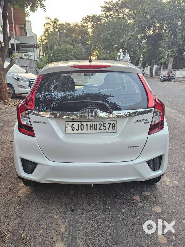 Honda Jazz V Cvt, 2017, Petrol