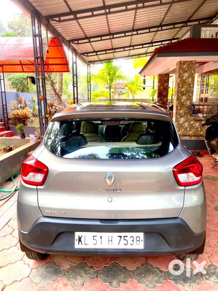 Renault Kwid 2017 Petrol Lady Driven Well Maintained