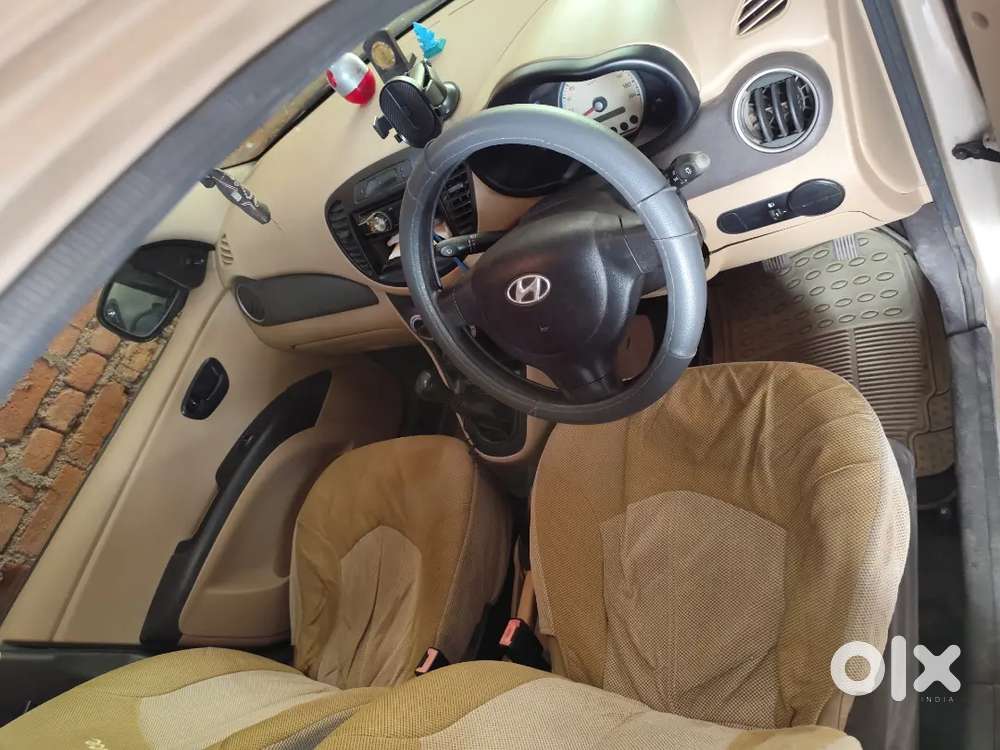 Hyundai I10 2011 Petrol 95000 Km Driven