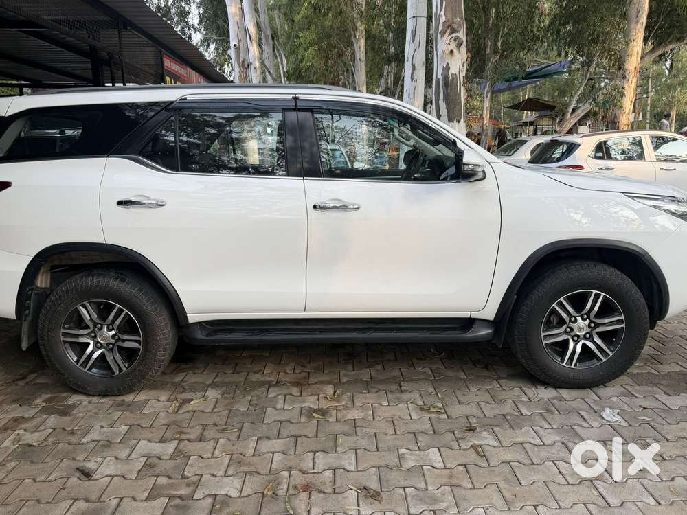 Toyota Fortuner 3.0 4x4 Manual, 2018, Diesel