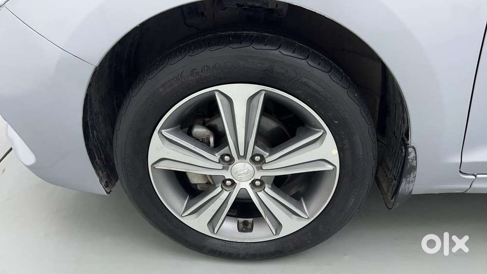 Hyundai Verna Vtvt 1.6 At Sx Plus, 2018, Petrol