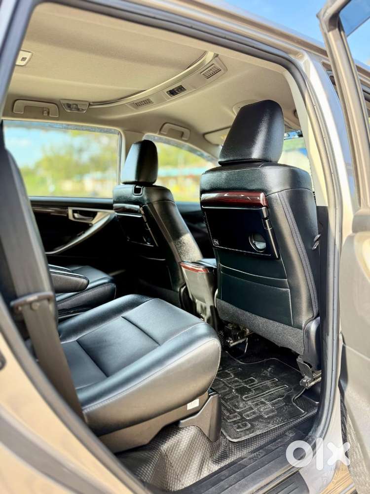 Toyota Innova Crysta 2.4 Z 7 Str, 2022, Diesel