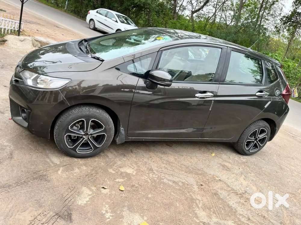Honda Jazz 2017 Petrol 65000 Km Driven