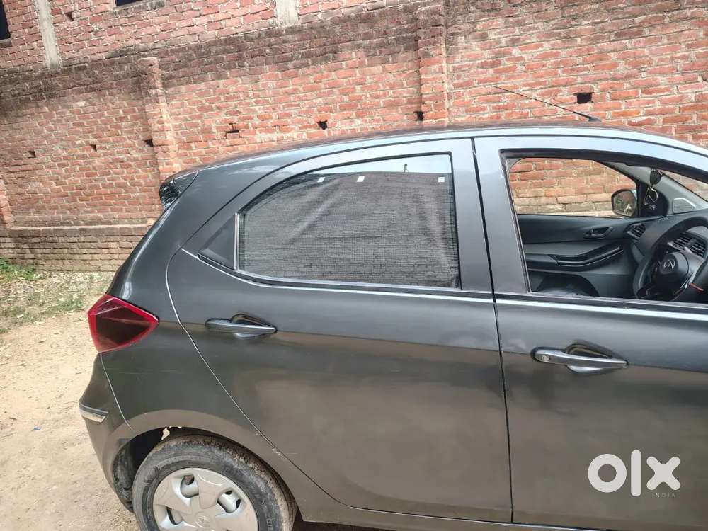 Tata Tiago Revotron 2023 Cng Urgent Sell