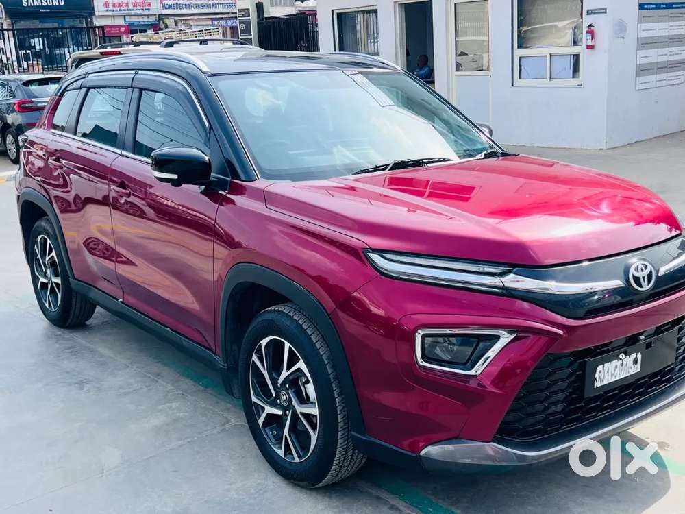 Toyota Urban Cruiser Hyryder, 2025, Petrol