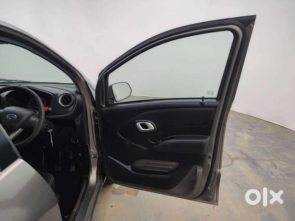 Datsun Redigo T Option, 2017, Petrol