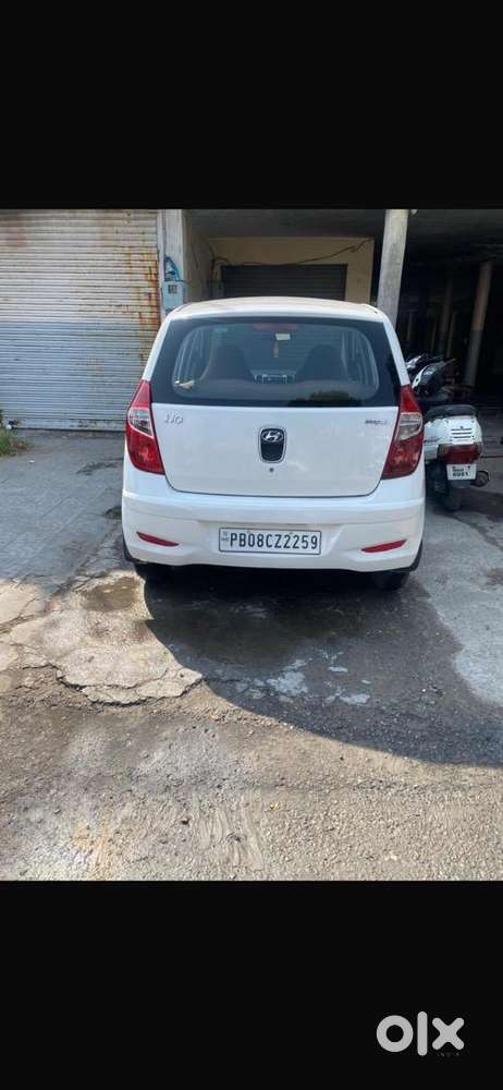 Hyundai I10 2015 Petrol 22450 Km Driven