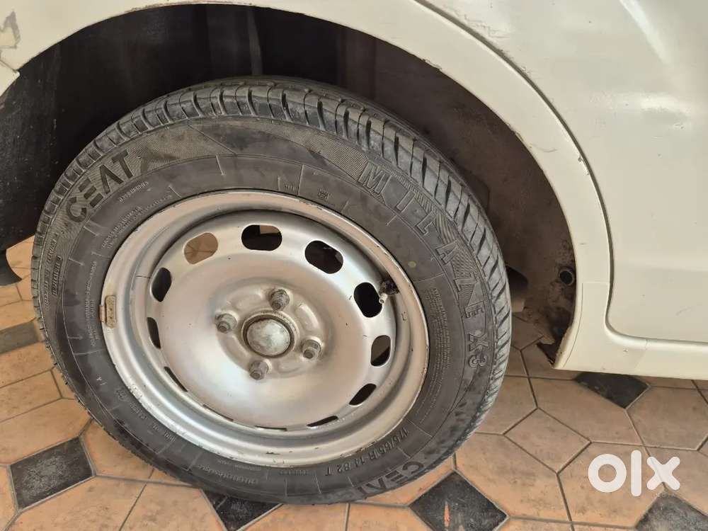 Ford Figo 2012 Petrol 88500 Km Driven