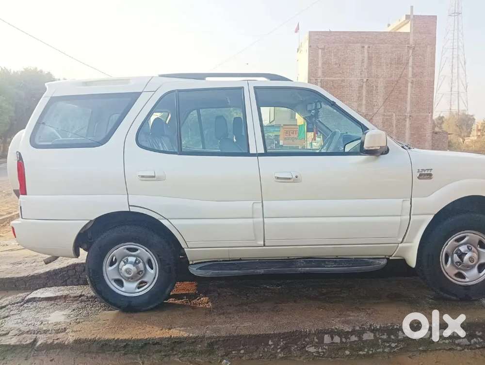 Tata Safari