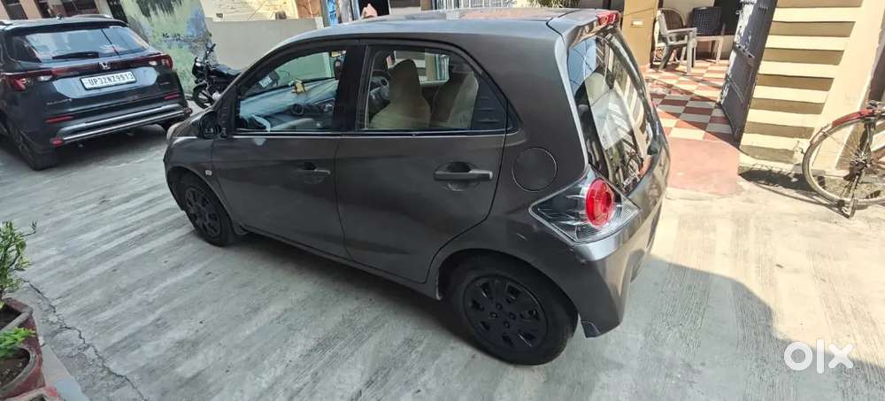 Honda Brio Petrol 2012 Automatic - 2nd Owner