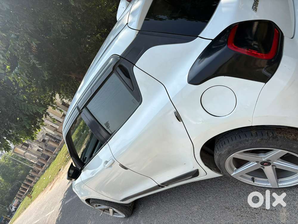 Maruti Suzuki Swift Vxi 2019