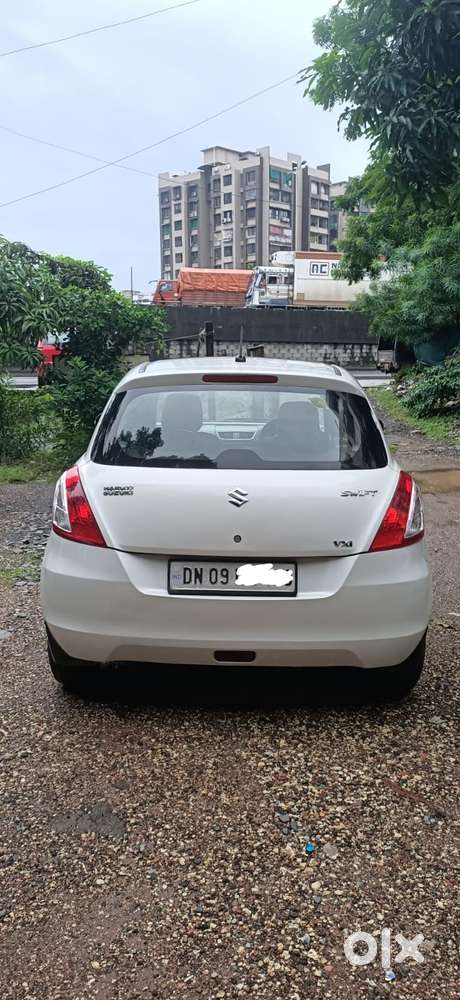 Maruti Suzuki Swift Vxi + Manual, 2015, Cng & Hybrids