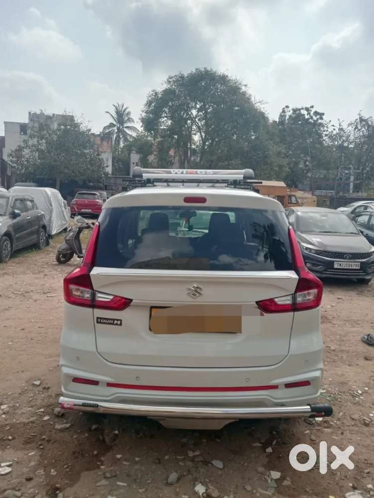 Maruti Suzuki Ertiga 1.5 Vxi, 2025, Petrol