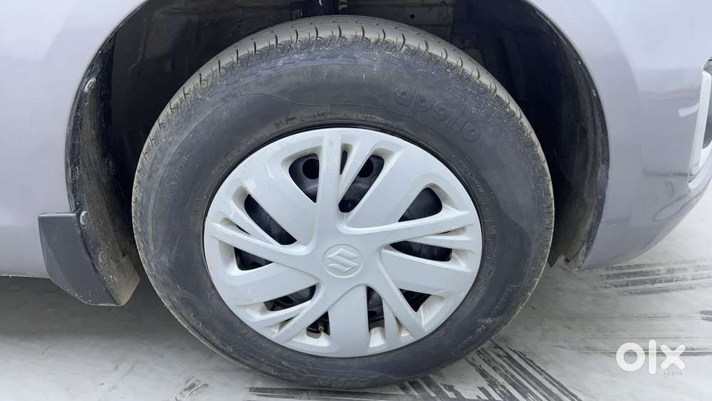 Maruti Suzuki Swift Vvt Vxi, 2015, Petrol