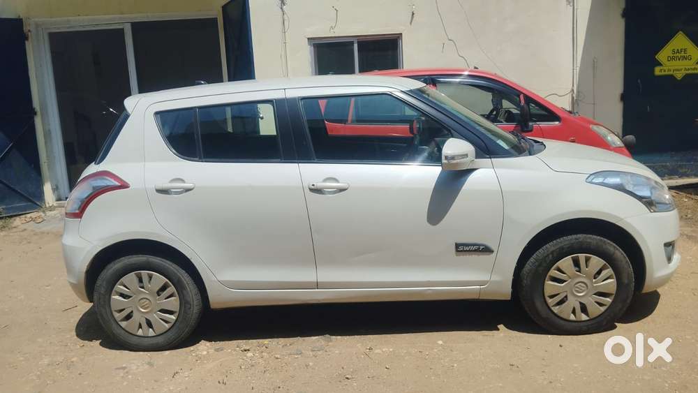 Maruti Suzuki Swift, 2013, Petrol