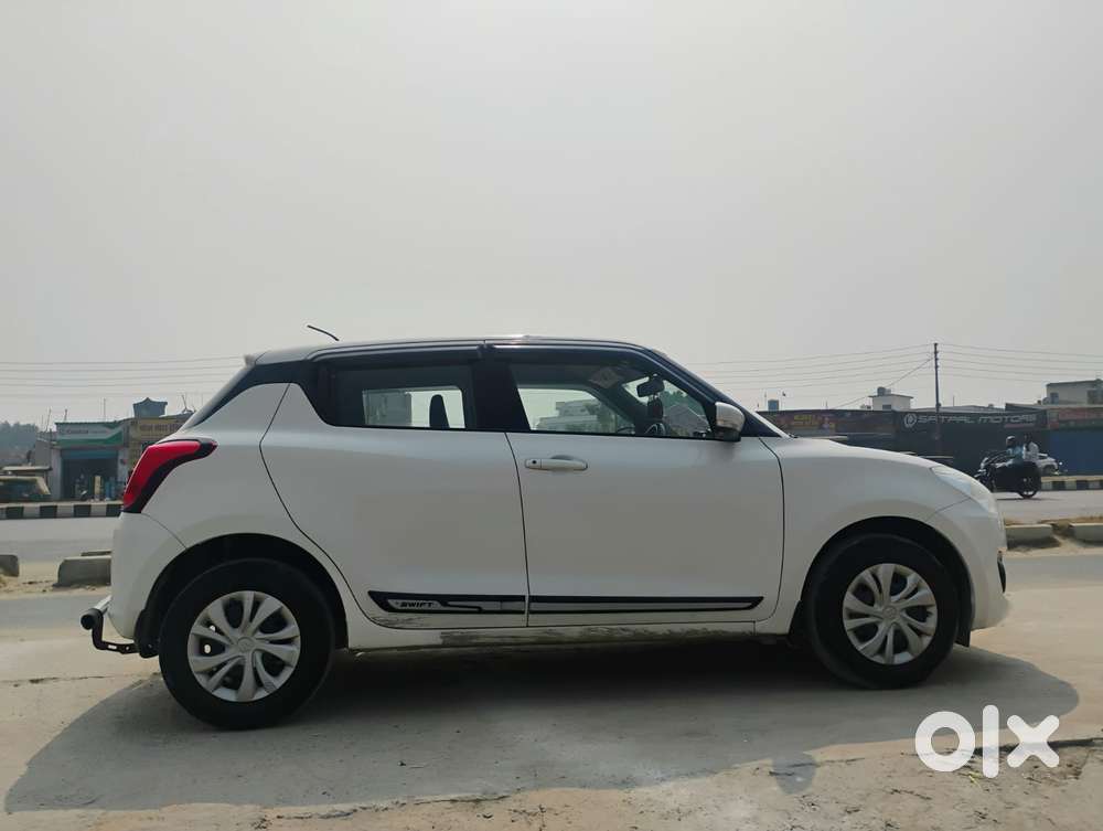 Maruti Suzuki Swift 1.2 Vxi (o), 2021, Petrol