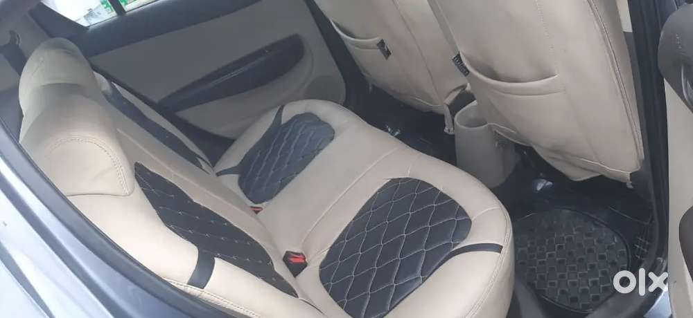 Hyundai I20 Magna Petrol 2010