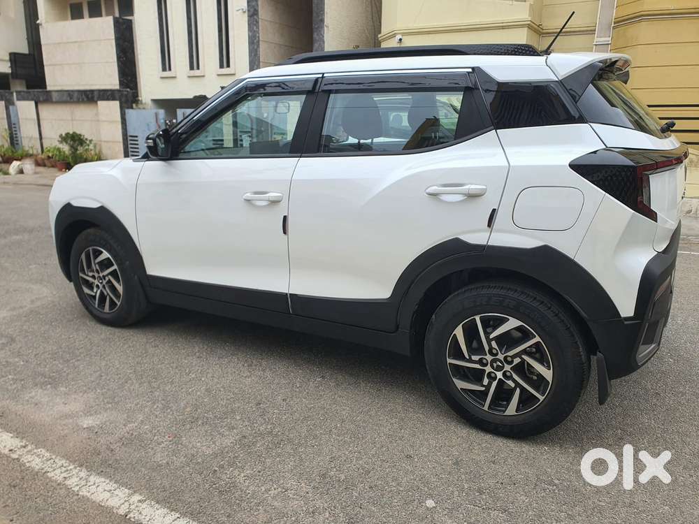 Mahindra Xuv 3xo Ax5 Ds Mt, 2024, Diesel