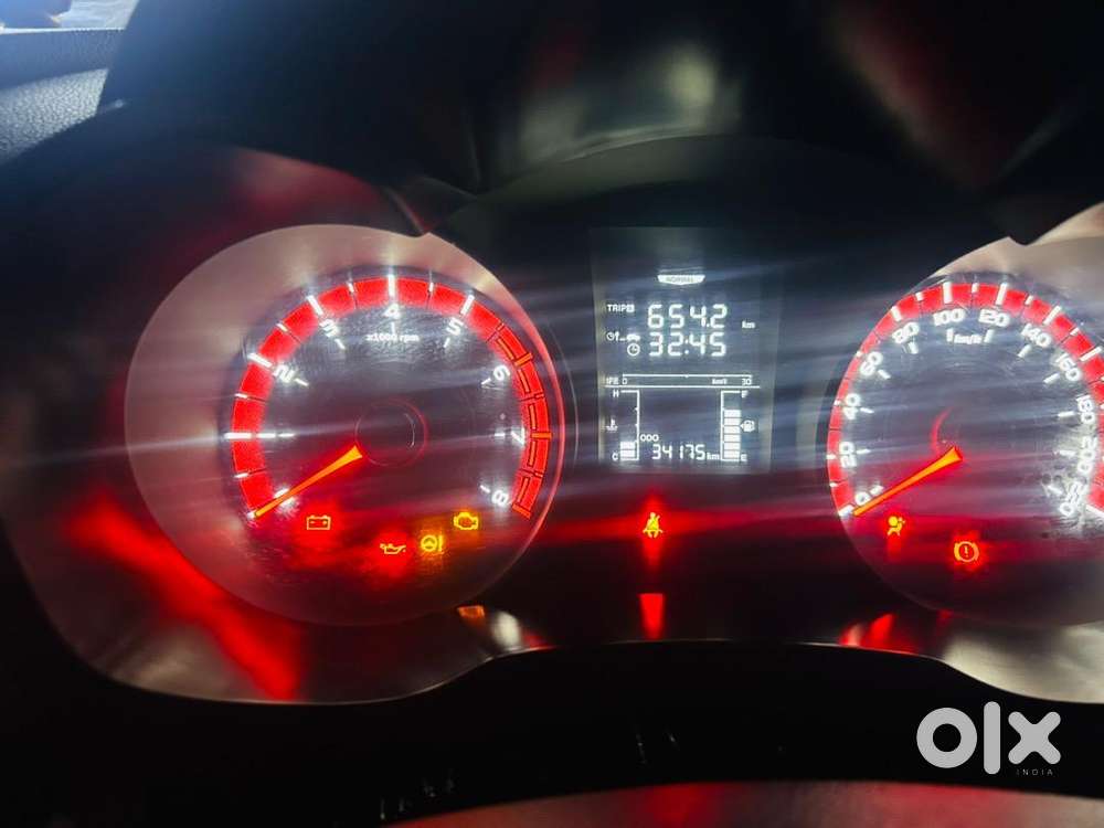 Mahindra Xuv300 Petrol 2022  Excellent Condition  Single Owner