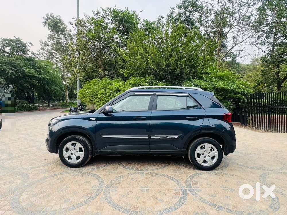 Hyundai Venue S 1.2 Petrol, 2021, Petrol