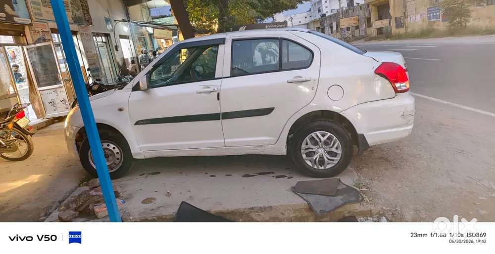 Maruti Dzire 1.2 Vxi 2011
