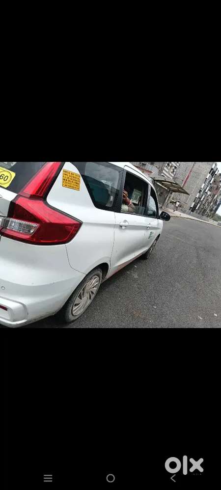 Maruti Suzuki Ertiga Vxi 2025