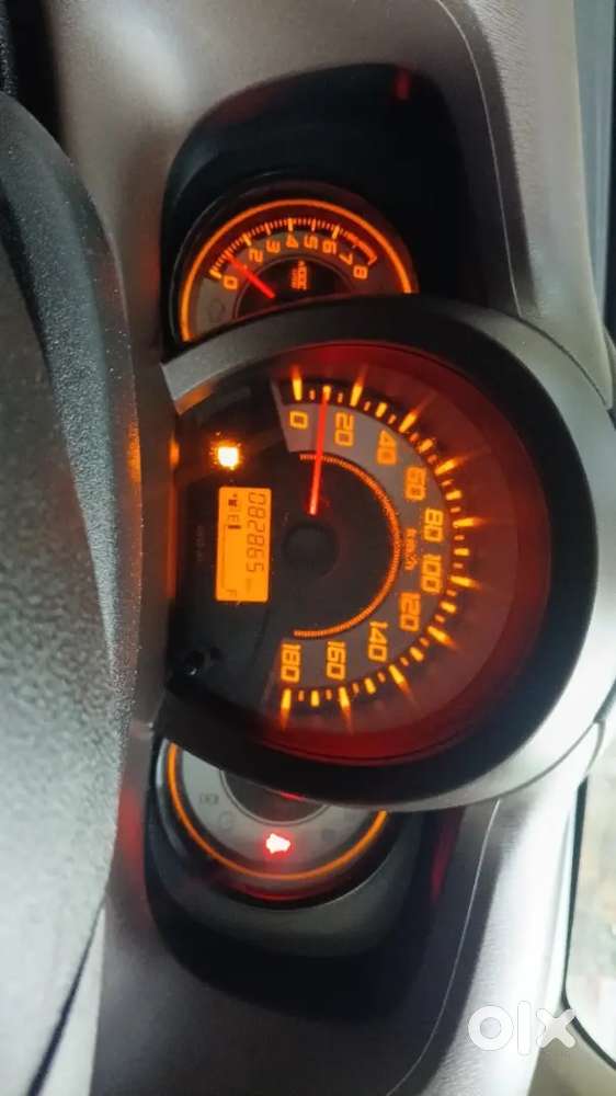 Honda Brio 2013, Pure Petrol Engine Sealed Tyre New Ac Good Suspension