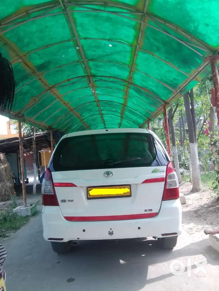 Toyota Innova 2014model Taxi Punjab Permit All Papers Complete