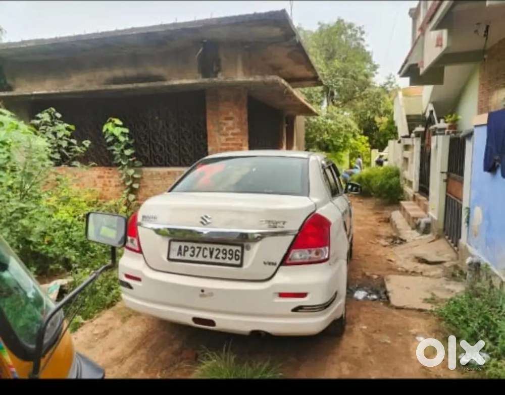 Maruti Suzuki Swift Dzire Tour 2017 Diesel 230000 Km Driven